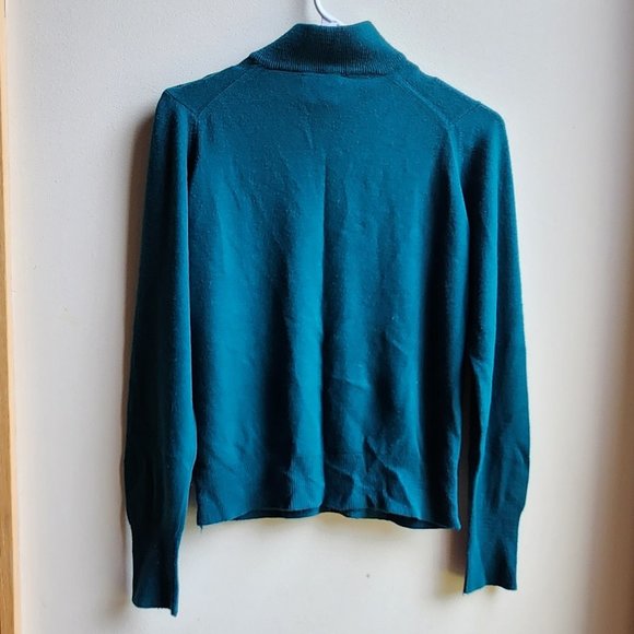 Heathcote Vintage Aqua Mock Neck Pearl Button Sweater Size 38/Large - Picture 15 of 16